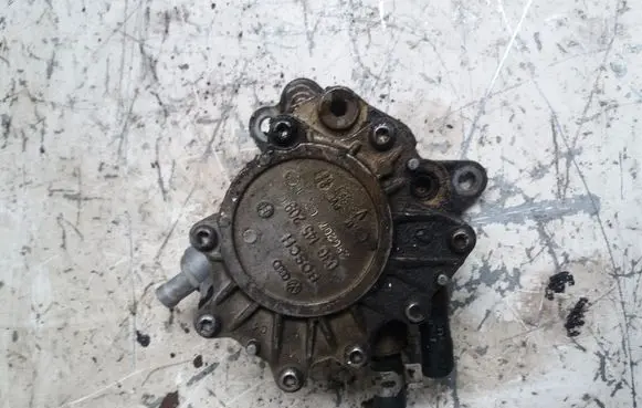 Dodge Caliber Vacuum pump 03G145209