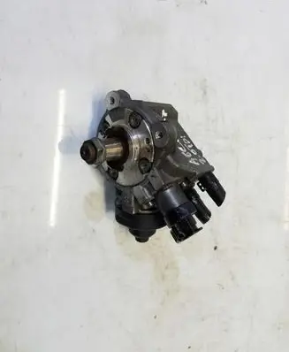Audi A6 S6 C6 4F Fuel injection high pressure pump