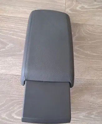 Seat Ateca Armrest KB10089000