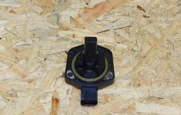 Volkswagen Transporter - Caravelle T5 Oil level sensor 6PR00807903 1J0907660C