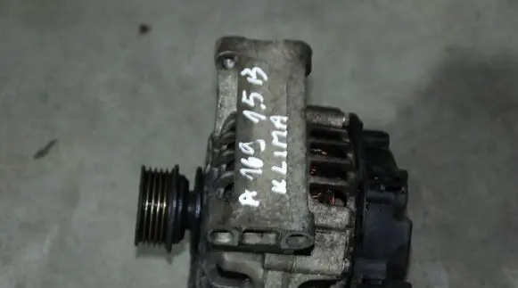 Mercedes-Benz A W169 Generator/alternator A2661540802