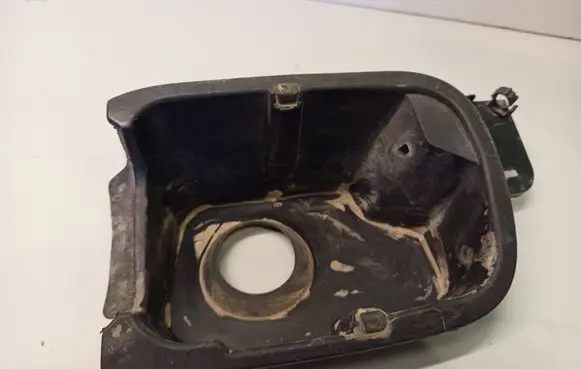 Jeep Grand Cherokee Fuel tank cap trim 68045460AC