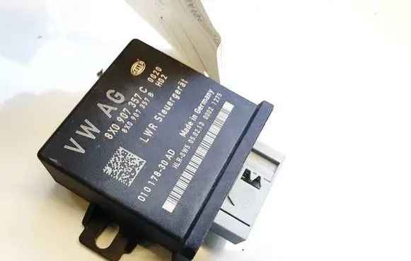 Audi Q3 8U Other control units/modules 8X0907357C 8X0907357B
