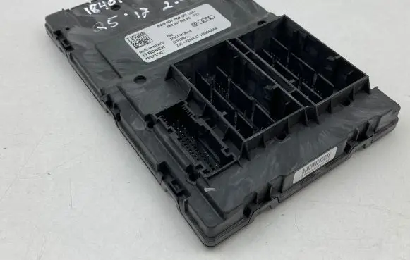 Audi Q5 SQ5 Comfort/convenience module 8W0907063CG 8W0907063BG