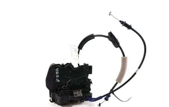 Citroen C5 X Front door lock 9835815680
