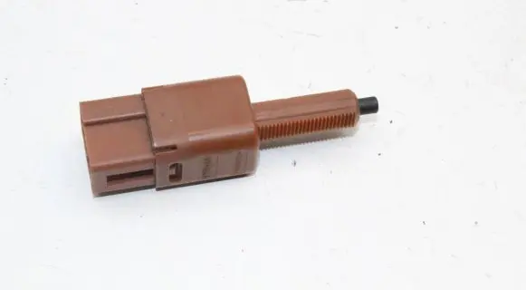 Nissan X-Trail T32 Brake pedal sensor switch
