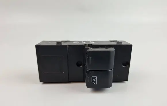 Nissan Micra Other switches/knobs/shifts 29501ZP40A