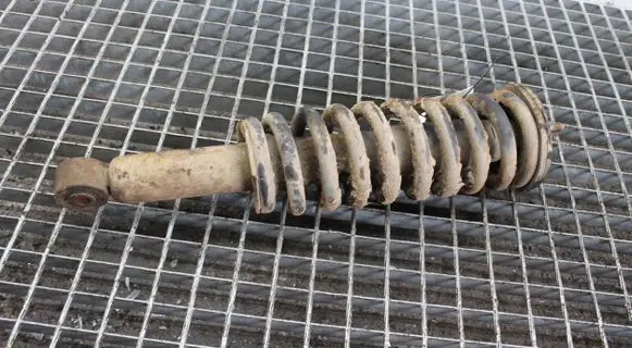 Toyota Land Cruiser (HDJ90) Front shock absorber/damper