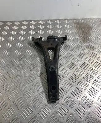 Volkswagen Golf IV Radiator mount bracket 1J0805569B