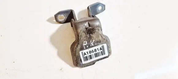 Fiat Sedici Front door upper hinge 