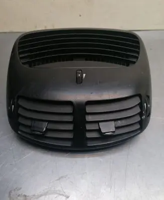 Alfa Romeo 147 Dash center air vent grill 225501