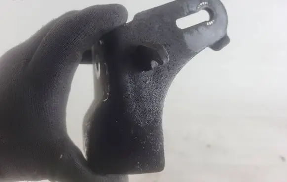 KIA Ceed Engine mounting bracket