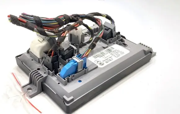 Mercedes-Benz GLE W167 Central body control module 1679012602