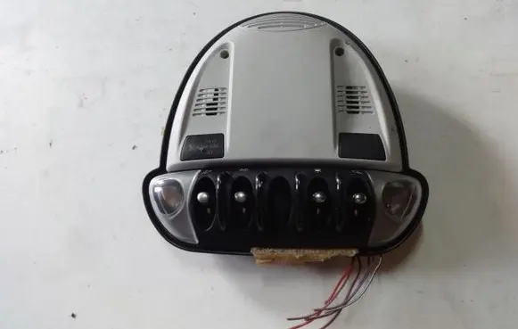 Mini One - Cooper Clubman R55 Front seat light 15052708