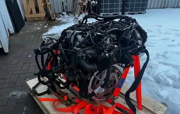 Audi Q5 SQ5 Engine DET DETA 04L965559A