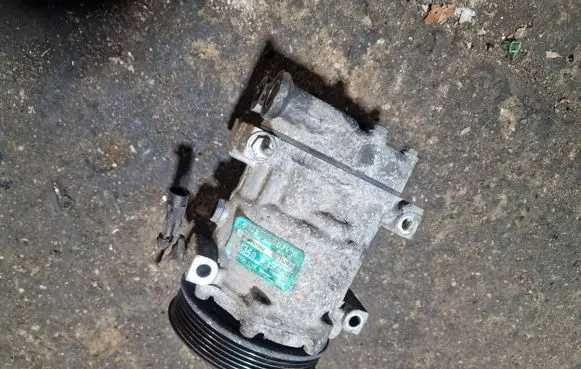 Alfa Romeo 147 Air conditioning (A/C) compressor (pump) 2104707160
