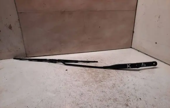 Audi A4 S4 B5 8D Front wiper blade arm 8D1955408A