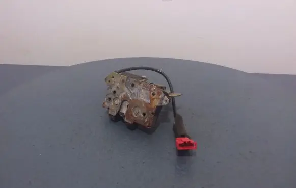 Volkswagen Sharan Tailgate/trunk/boot lock/catch/latch 7M3827501