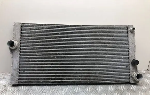 BMW 5 F10 F11 Coolant radiator