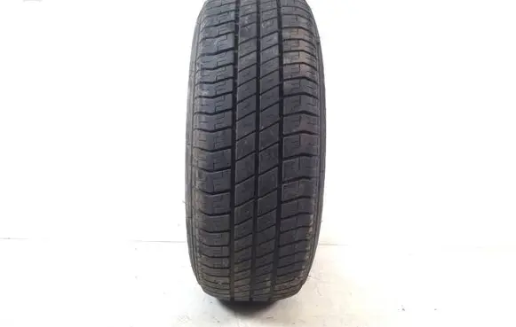 Mercedes-Benz A W176 R15 summer tire 