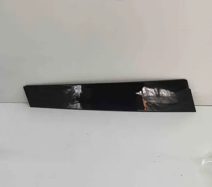 Land Rover Range Rover Sport L461 Front door glass trim molding N9X220555AD