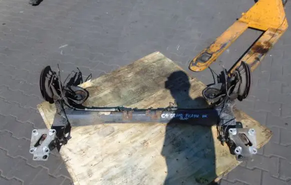 Citroen C4 Grand Picasso Rear axle beam 