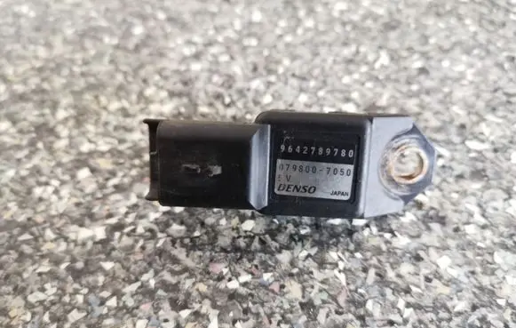 Ford Fiesta Air pressure sensor 9642789780 079807050