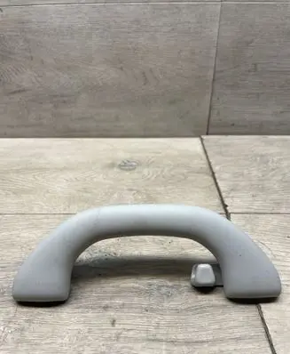Volkswagen PASSAT B7 Front interior roof grab handle 1K0857607