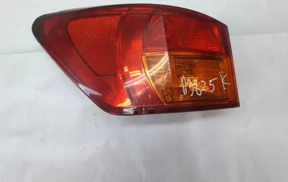 Lexus IS 220D-250-350 Rear/tail lights