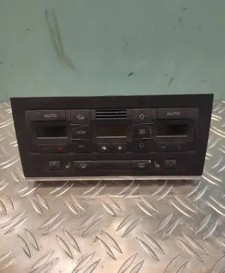 Audi A4 S4 B7 8E 8H Climate control unit 8E0820043J 0711211