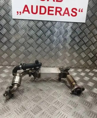 BMW 3 E90 E91 EGR valve cooler 7787870 1425