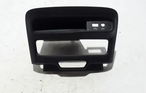 Chrysler Pacifica Panel trim 6EM06DX9AE