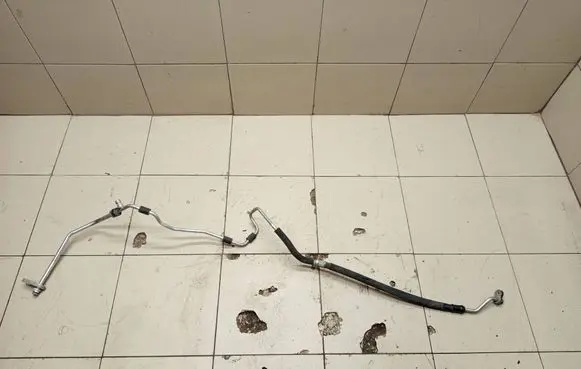Audi A4 S4 B7 8E 8H Air conditioning (A/C) pipe/hose 