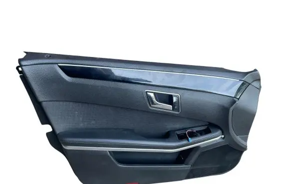 Mercedes-Benz E W212 Front door card panel trim