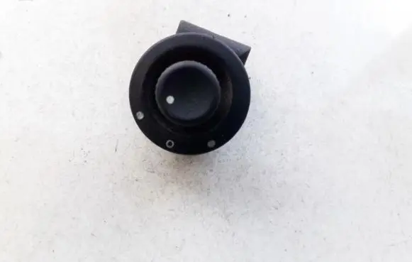 Renault Espace II Wing mirror switch