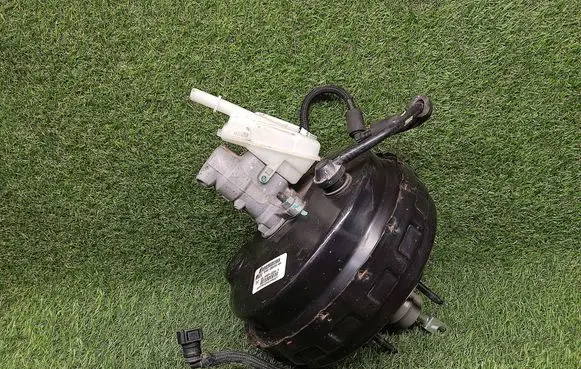 Ford Escape III Brake booster EV612B195AA 26775712944 327157129