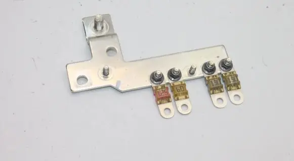 Audi Q7 4L Fuse module 125A60A150A