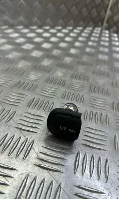 KIA Sportage 12 V Socket (rear) 
