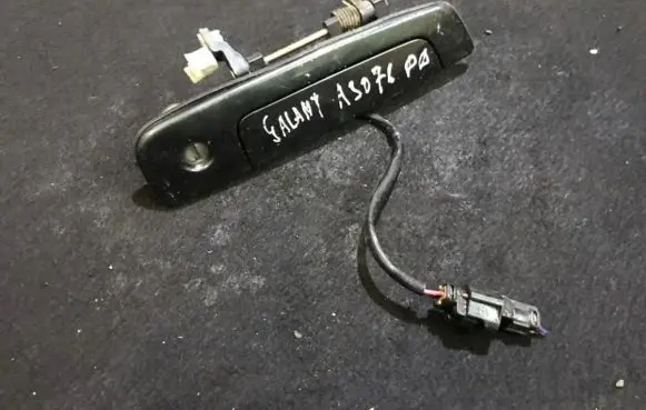 Mitsubishi Galant Front door exterior handle mr271868