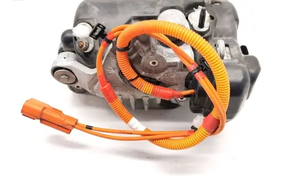 Tesla Model 3 Air conditioning (A/C) compressor (pump) 1088198-00-L
