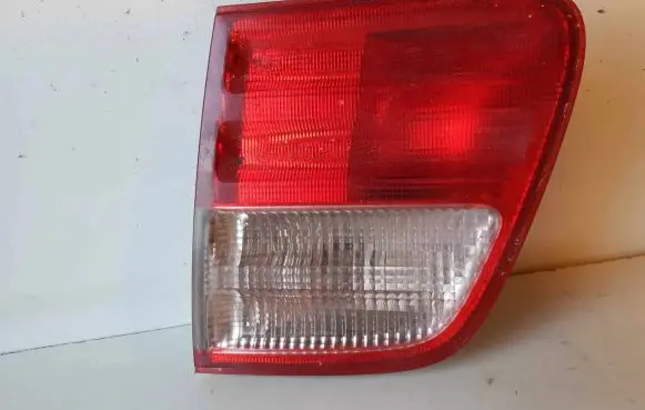 Mercedes-Benz E W210 Tailgate rear/tail lights 324628R