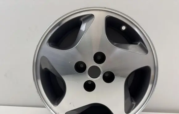 Fiat Croma R16 alloy rim 7708300