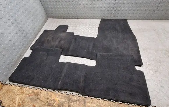 BMW i3 Car floor mat set 7318734