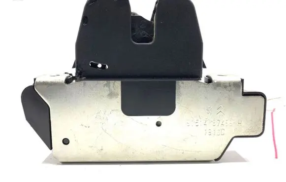 Peugeot 2008 I Tailgate exterior lock 9151487499