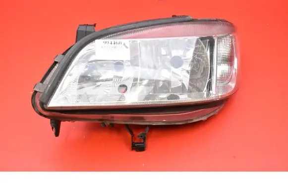 Opel Zafira A Headlight/headlamp 90582021