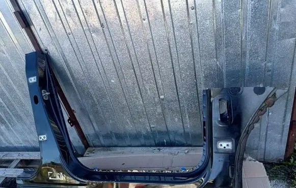 Opel Grandland X Pillar (middle) 