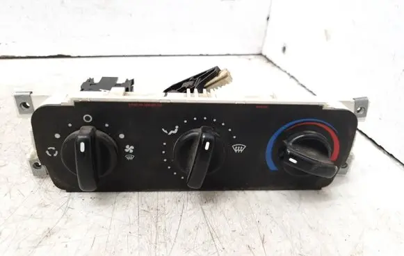 Ford Transit Climate control unit P6C1H18D451