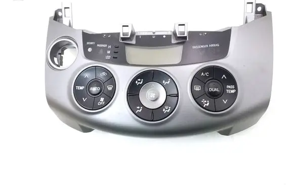 Toyota RAV 4 (XA30) Air conditioner control unit module 5590042250