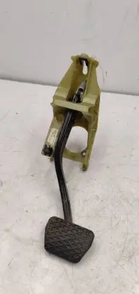 BMW 7 E65 E66 Brake pedal 6753824