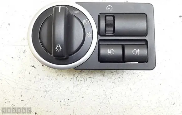 Land Rover Range Rover L322 Light switch yud501380puy